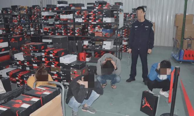 建跨境卖家被逮捕！qy千亿国际又一福(图1)