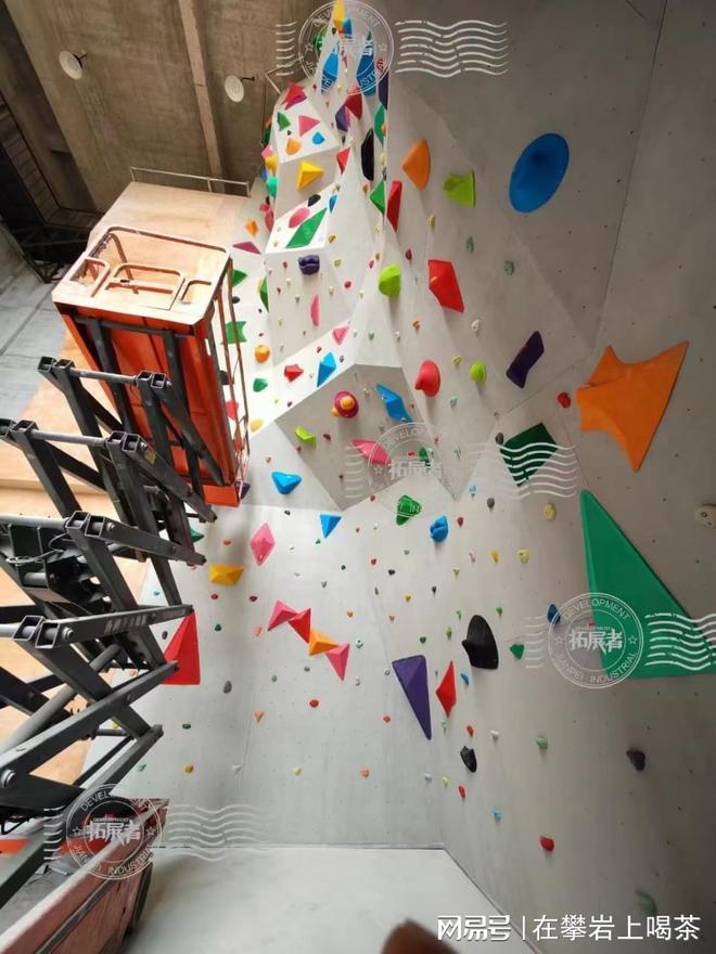 秘部件更换指南一览！校园攀岩墙维护成本揭