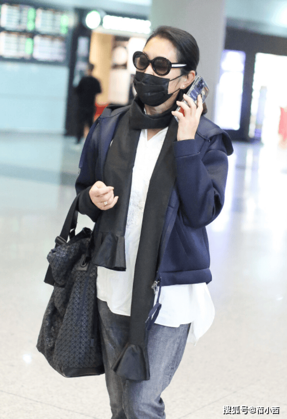 年女人穿松不穿紧才更时髦洋气看了倪萍的穿搭我悟了：60中(图8)